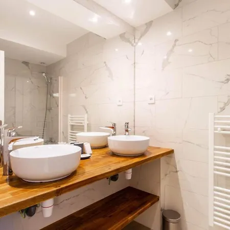 Comfortable 4br 10p Bastille Voltaire * 파리