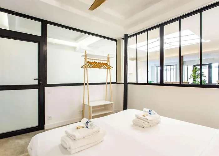 Apartment Comfortable 4br 10p Bastille Voltaire Paris