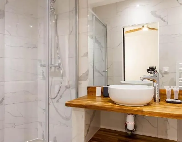 Appartamento Comfortable 4br 10p Bastille Voltaire Parigi